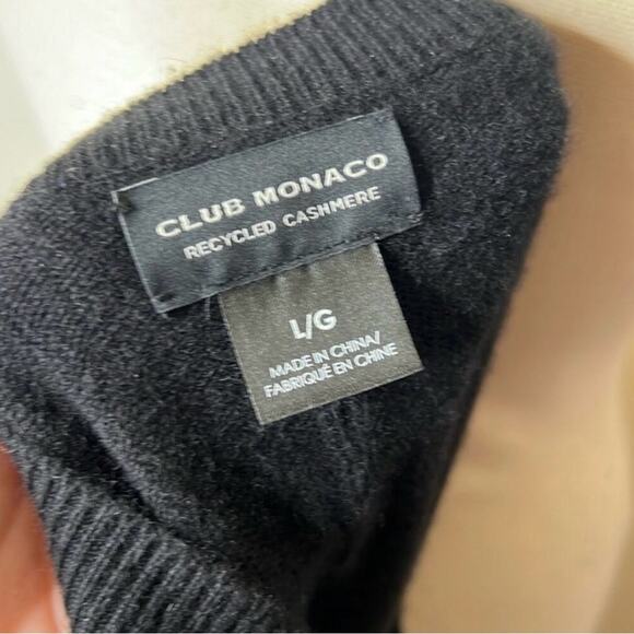 Club Monaco Black Cashmere Crewneck Sweater - Picture 4 of 6